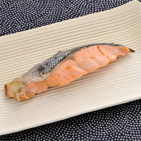 <!--秋鮭の塩麹漬け焼き*-->
