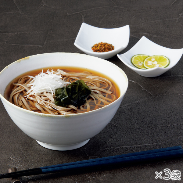 <!--自家製粉そば粉のなま蕎麦 3袋*-->